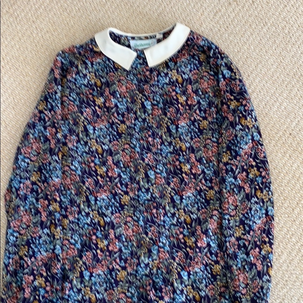 Women’s vintage ( 1979/80) Bethany Floral blouse